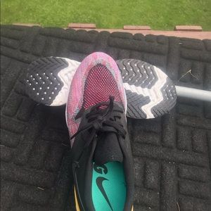 Nike men size 10 , used very good condition